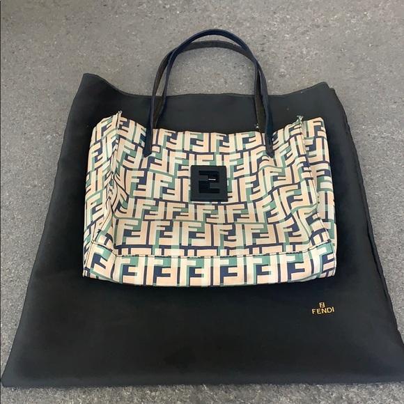 Fendi Tote Bag FF Zucca Green Black Vintage Handbag Popular @ 2 –